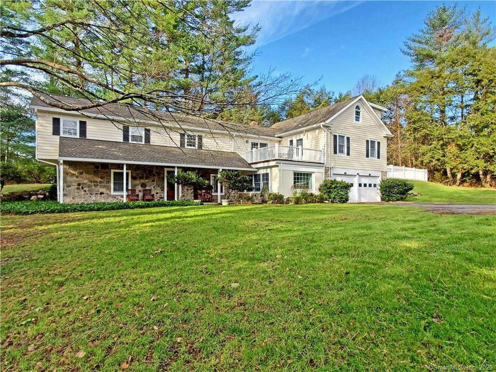 24 Lantern Drive - Photo 1