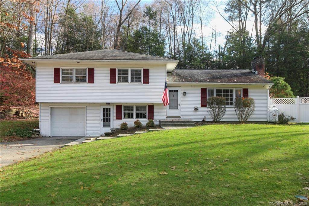 35 Mountain View Avenue - Photo 1