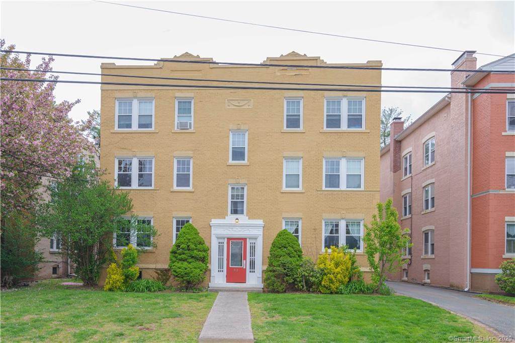 32 Robin Road - Photo 1