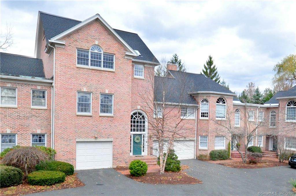 14 Governors Row - Photo 1