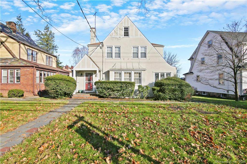 217 Strawberry Hill Avenue - Photo 1