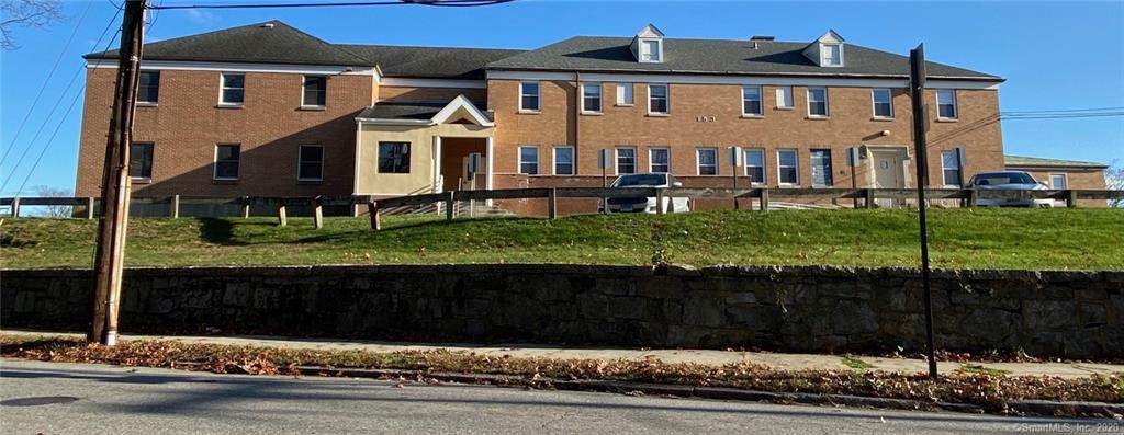 153 Williams Street - Photo 1