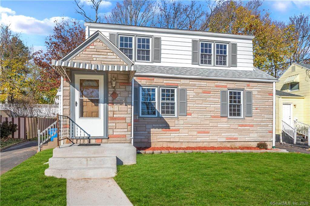 114 Heather Lane - Photo 1