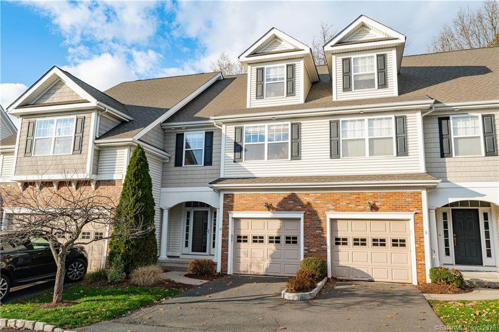 10 Park Place Circle - Photo 1
