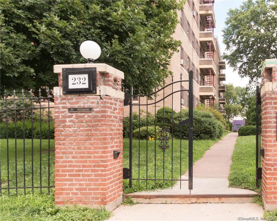232 Farmington Avenue - Photo 1