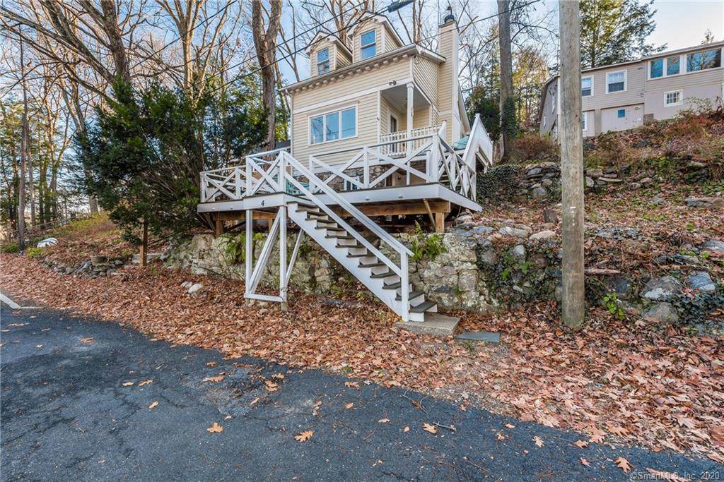 4 Mohawk Trail - Photo 1