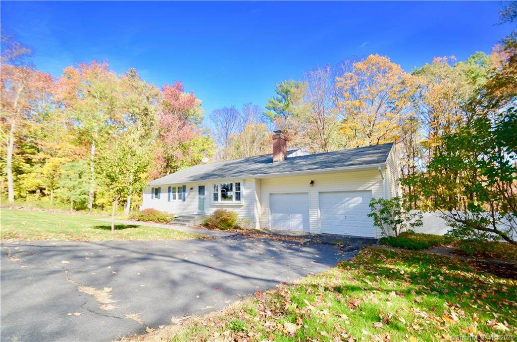 6 Valley View Drive - Photo 1