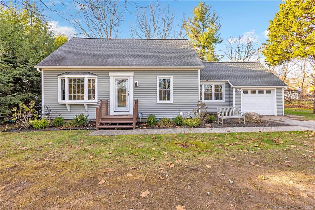 121 Nichols Avenue - Photo 1
