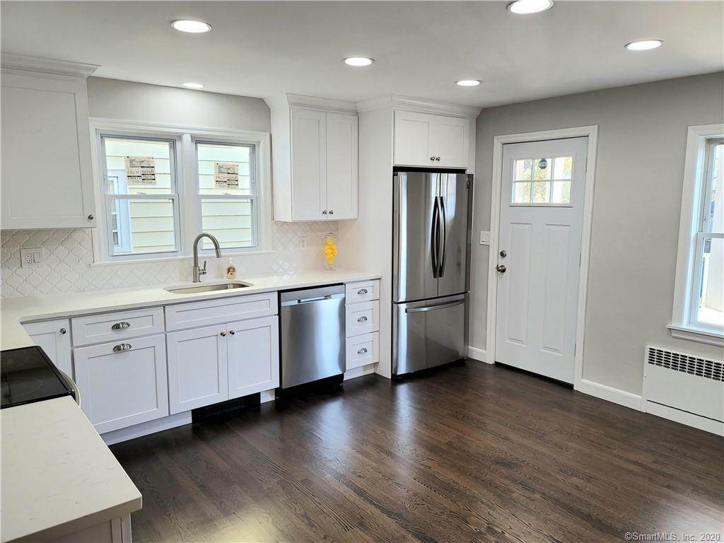 457 Summit Street - Photo 1