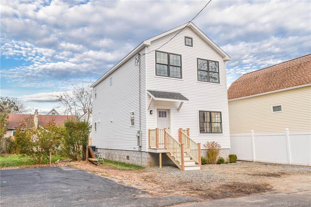 31 Wood Avenue - Photo 1