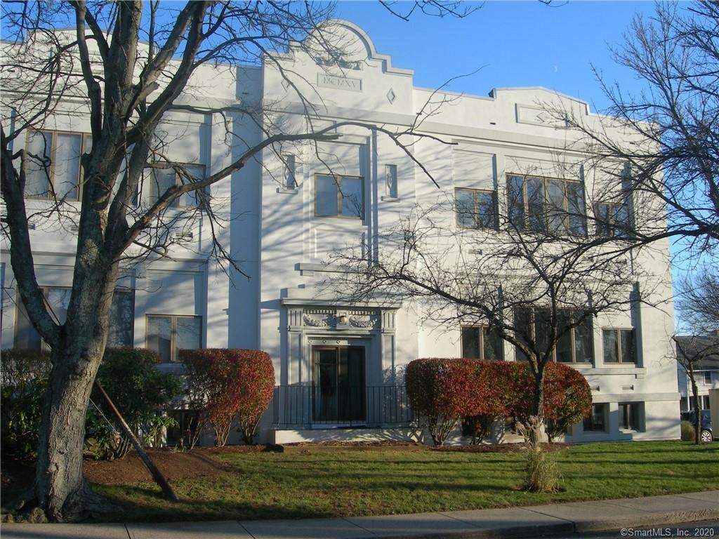 91 Stowe Avenue - Photo 1
