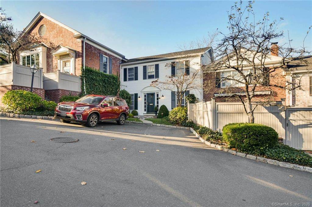 312 Elm Street - Photo 1