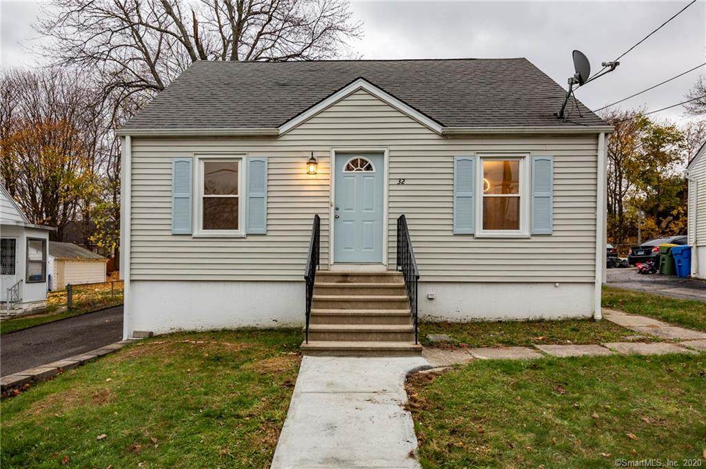 32 Macarthur Drive - Photo 1