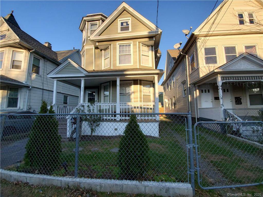 456 Wood Avenue - Photo 1