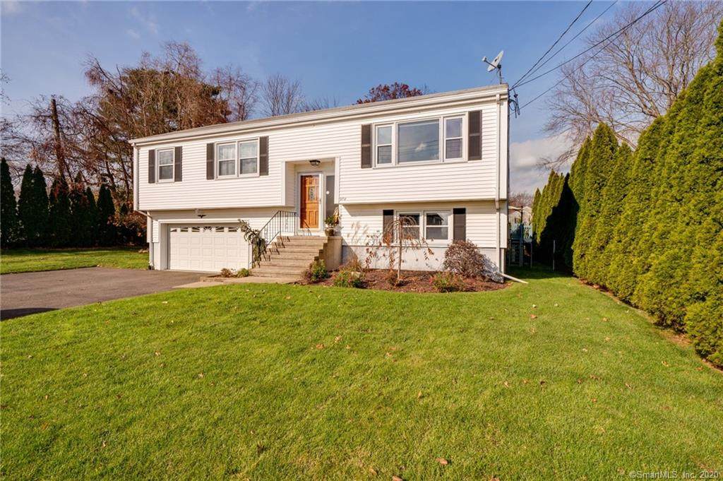 272 West Avenue - Photo 1