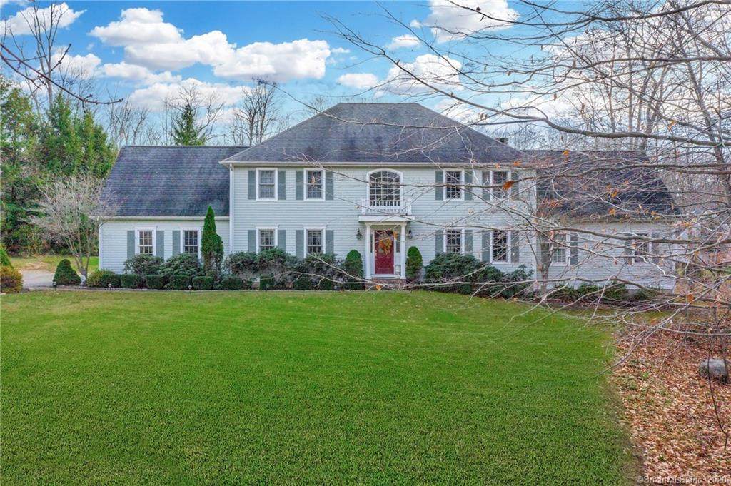 19 Fox Den Way - Photo 1