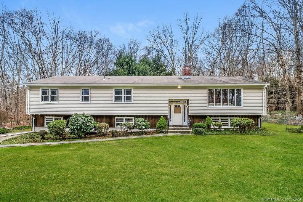 5 Meadowcrest Circle - Photo 1
