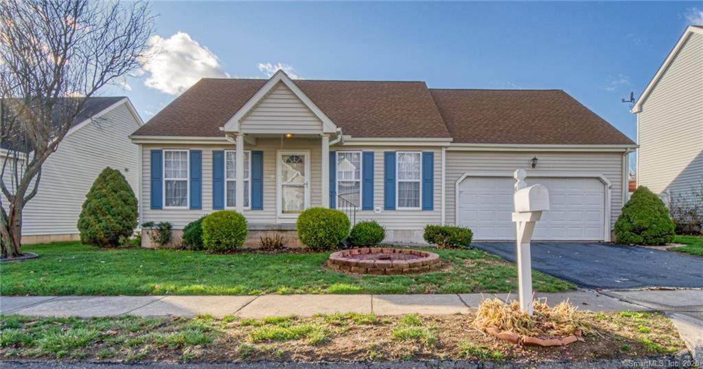 83 Greenview Terrace - Photo 1
