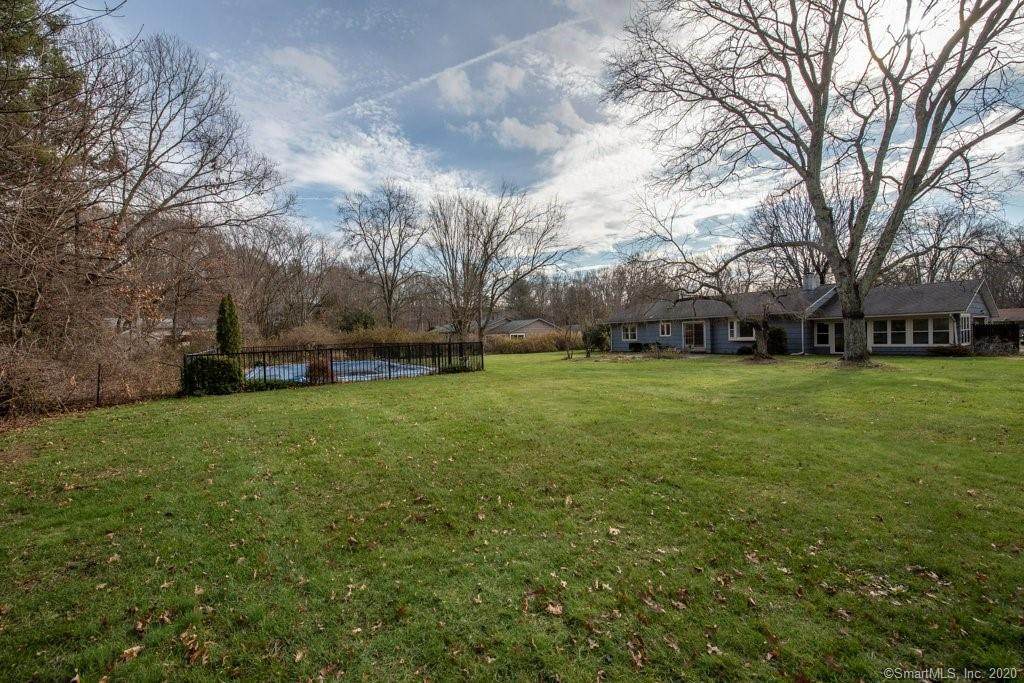 12 Lovig Lane - Photo 1