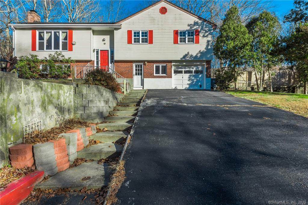 10 Alscot Drive - Photo 1