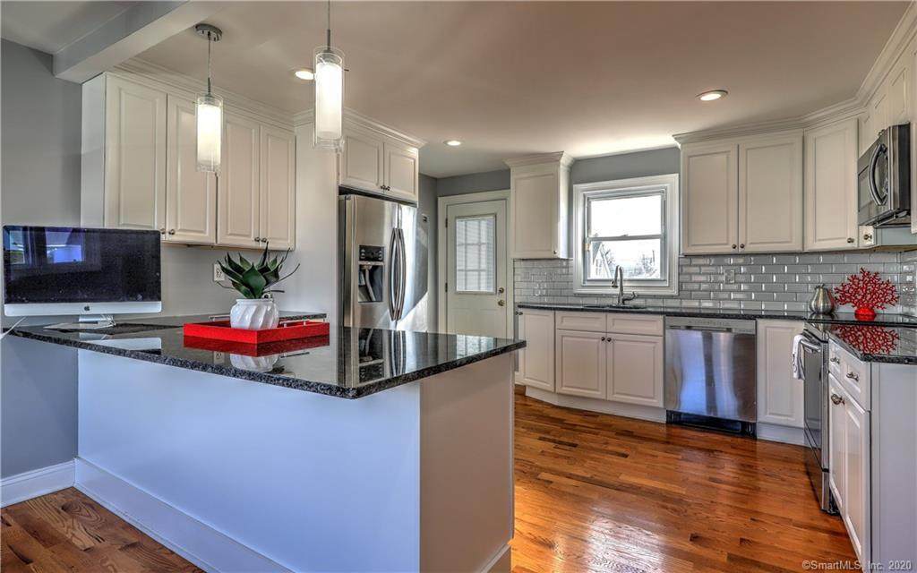 331 Truman Street - Photo 1