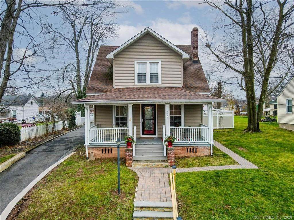 220 Curtis Street - Photo 1