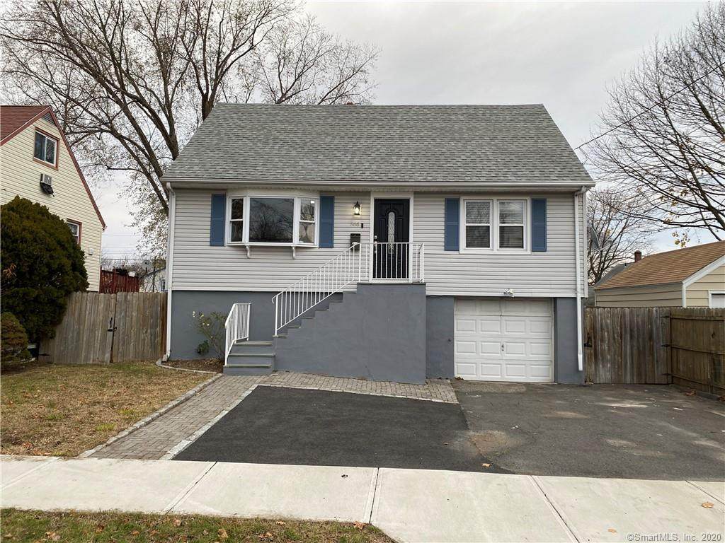 566 Hart Street - Photo 1
