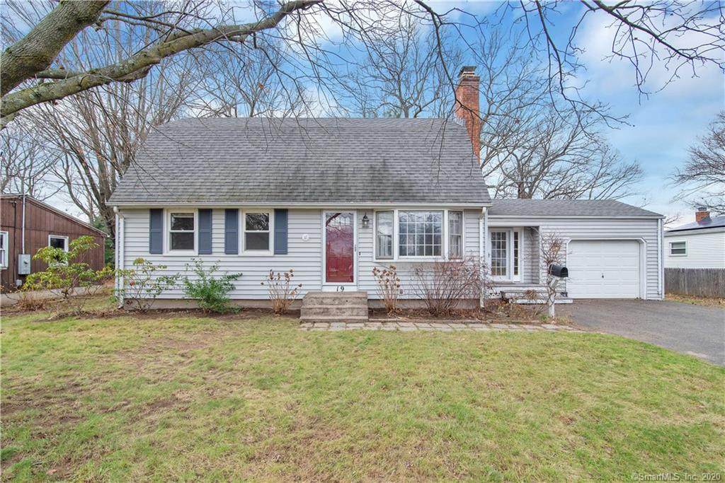 19 Stone Drive - Photo 1