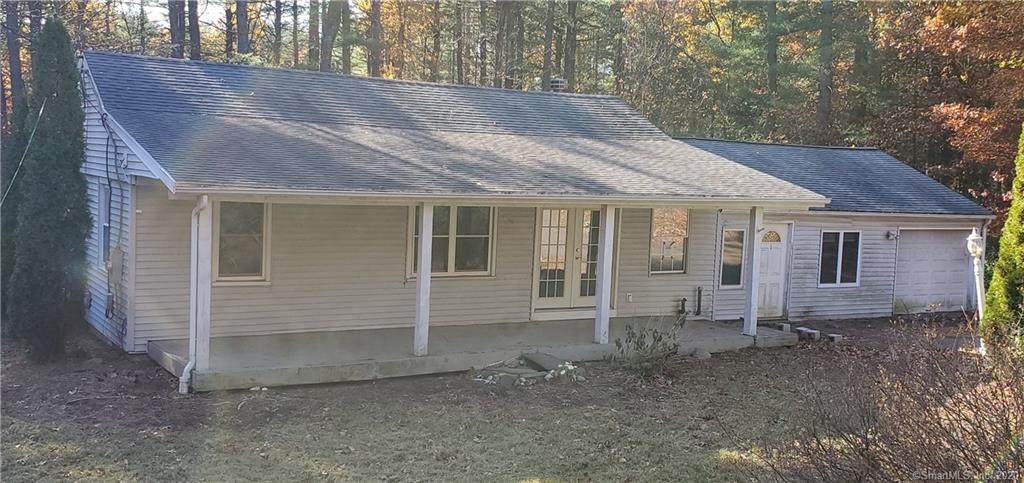 15 Oakwood Drive - Photo 1