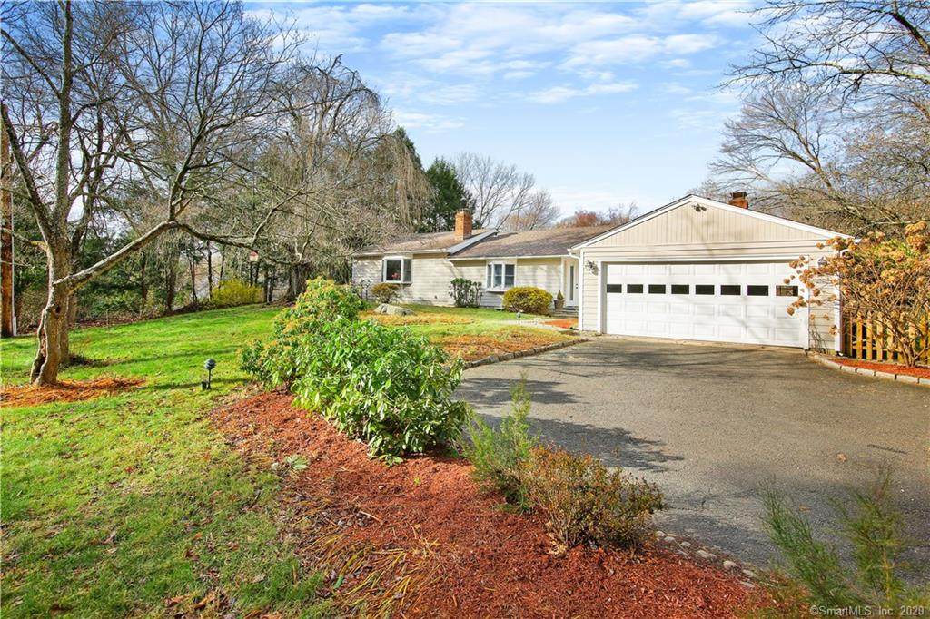 272 Old Grumman Hill Road - Photo 1