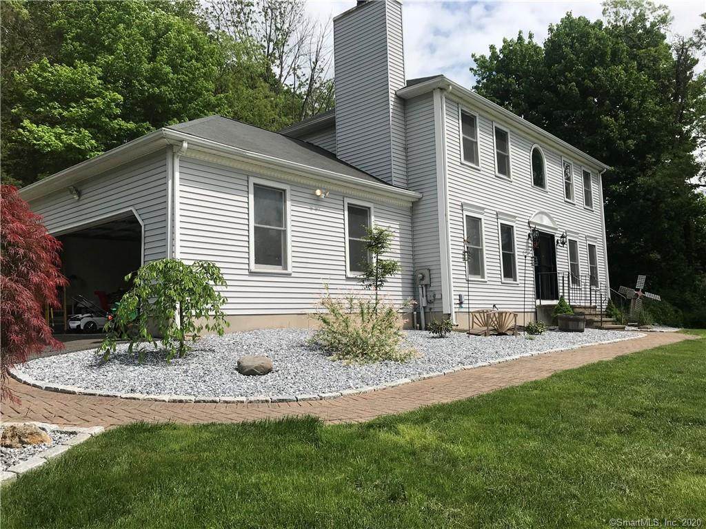 17 Sherman Lee Drive - Photo 1