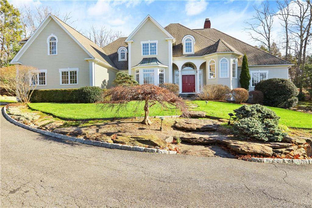 20 Tuckahoe Road - Photo 1