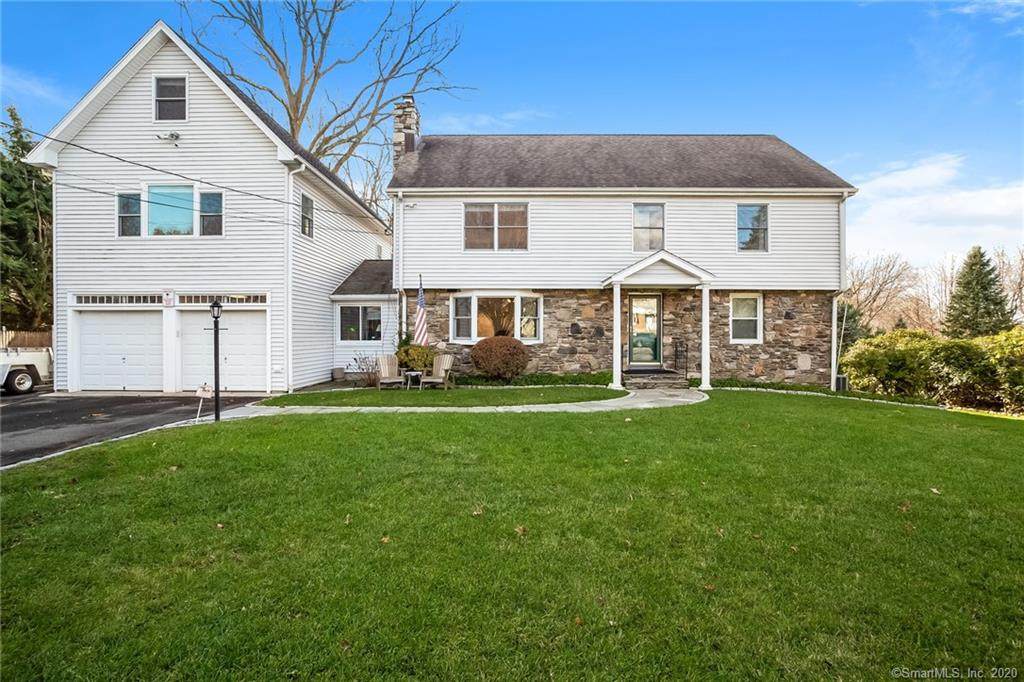 423 Lucille Street - Photo 1