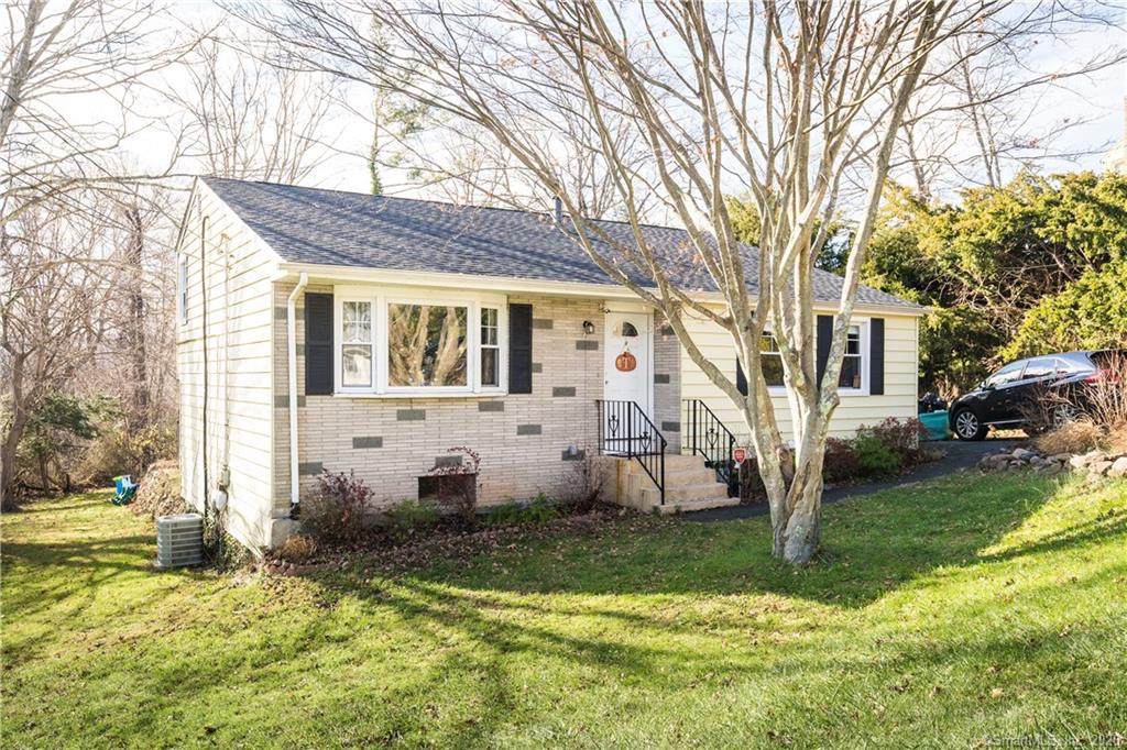 80 Newcastle Drive - Photo 1