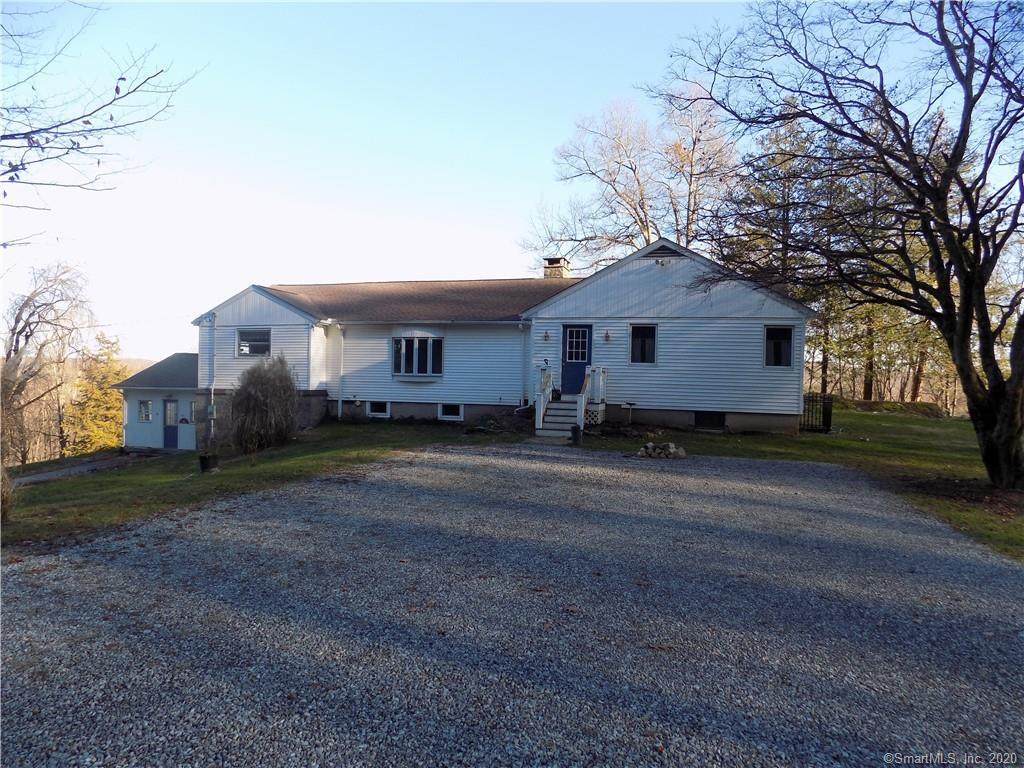 115 Hoyts Hill - Photo 1