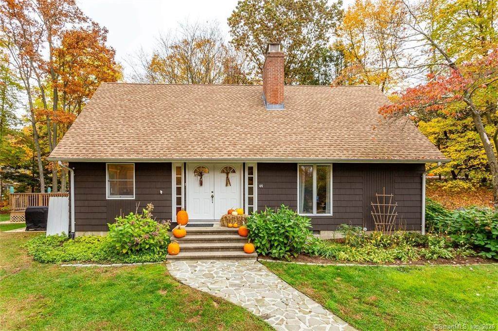 44 Victoria Drive - Photo 1