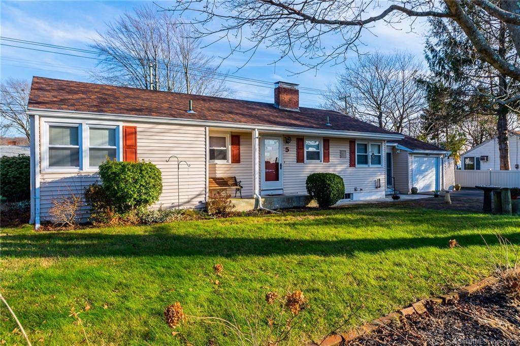 5 Bayside Avenue - Photo 1