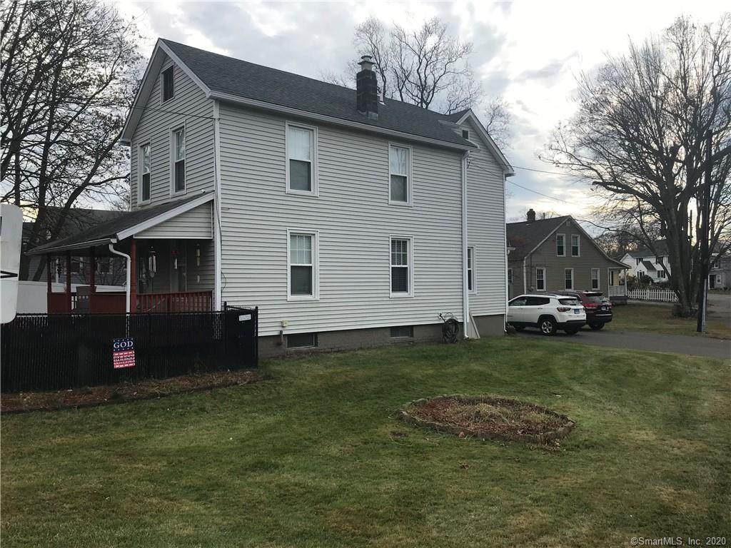 108 Coe Avenue - Photo 1