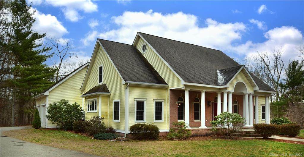 37 Kathleen Drive - Photo 1