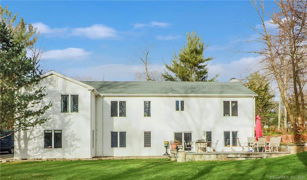 100 Chestnut Hill Road - Photo 1