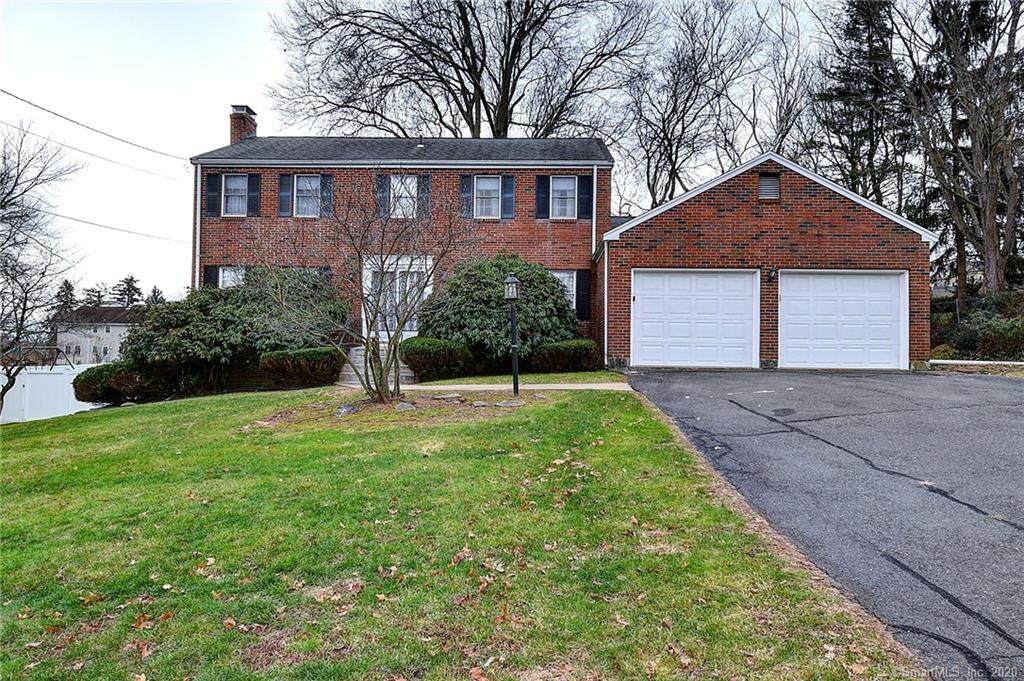 110 Westwood Drive - Photo 1