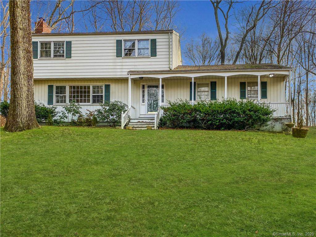 109 Studio Road - Photo 1