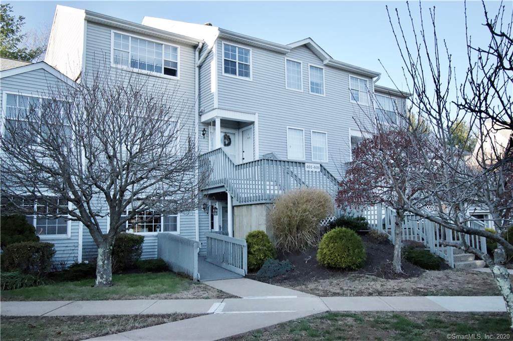 402 Watercourse Row - Photo 1