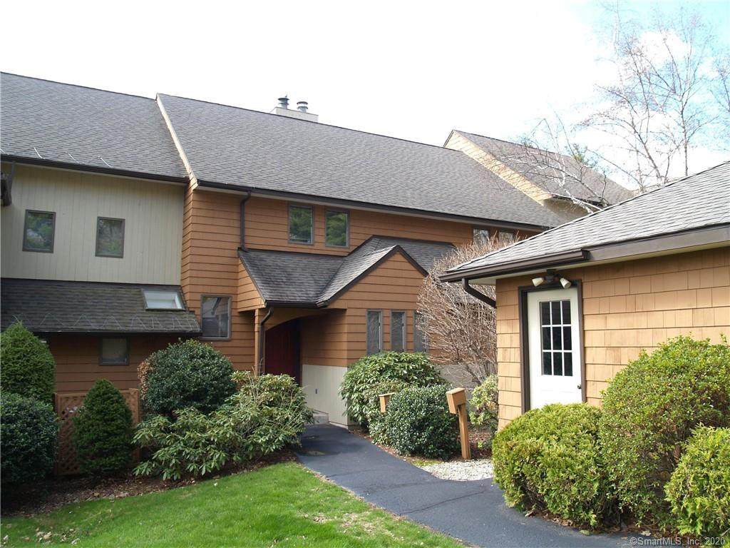 8 Biltmore Park - Photo 1