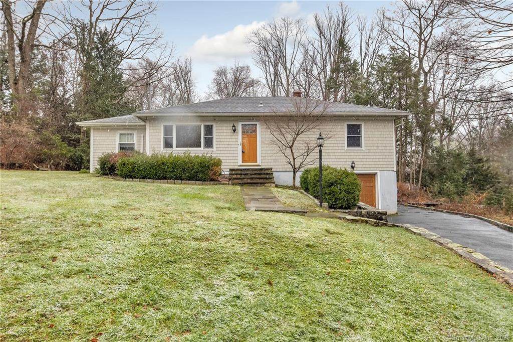 11 Greenwood Drive - Photo 1