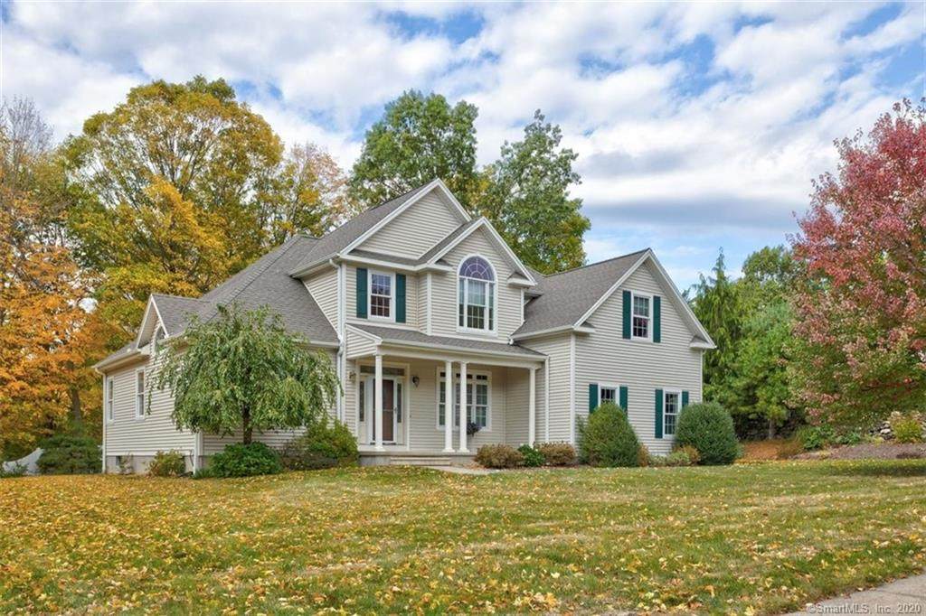 43 Cricket Hill Road - Photo 1