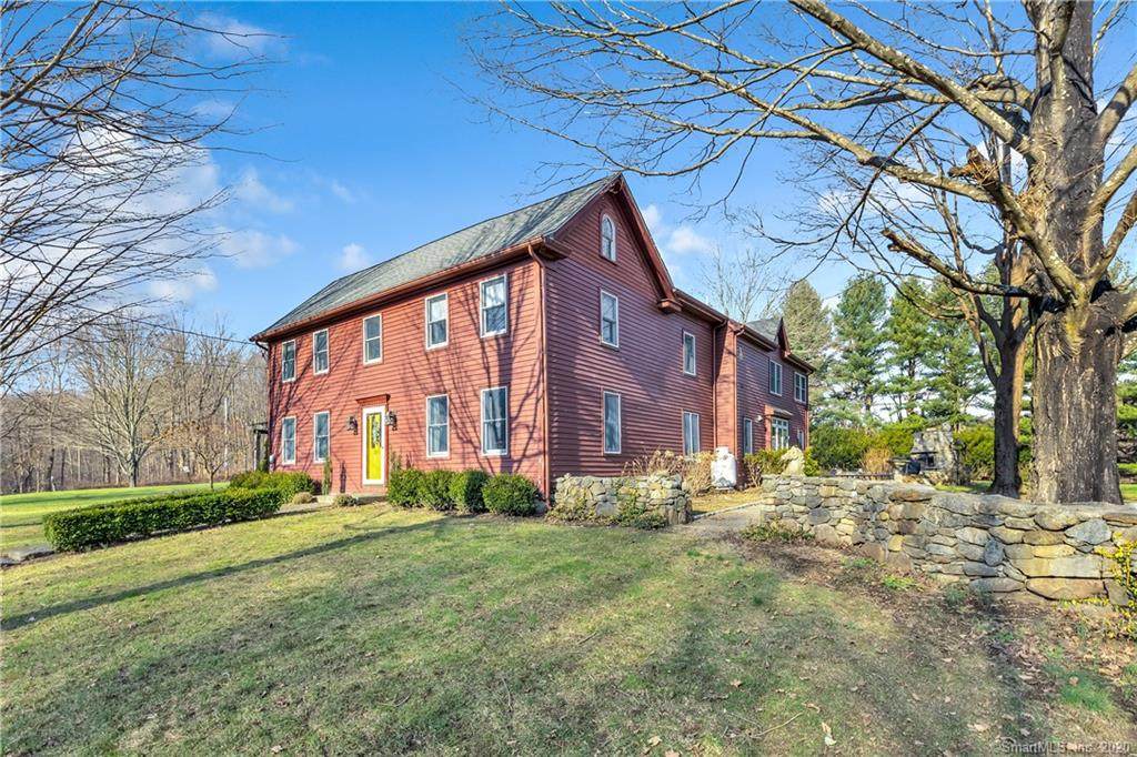265 Mohegan Road - Photo 1