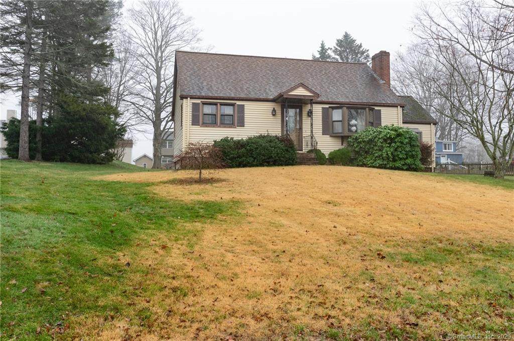 22 Birdsey Avenue - Photo 1