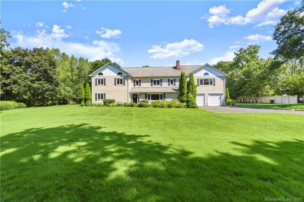 445 Roxbury Road - Photo 1