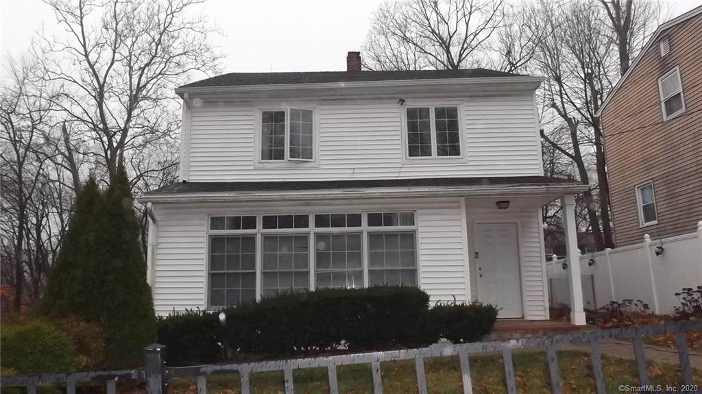 214 Earl Avenue - Photo 1